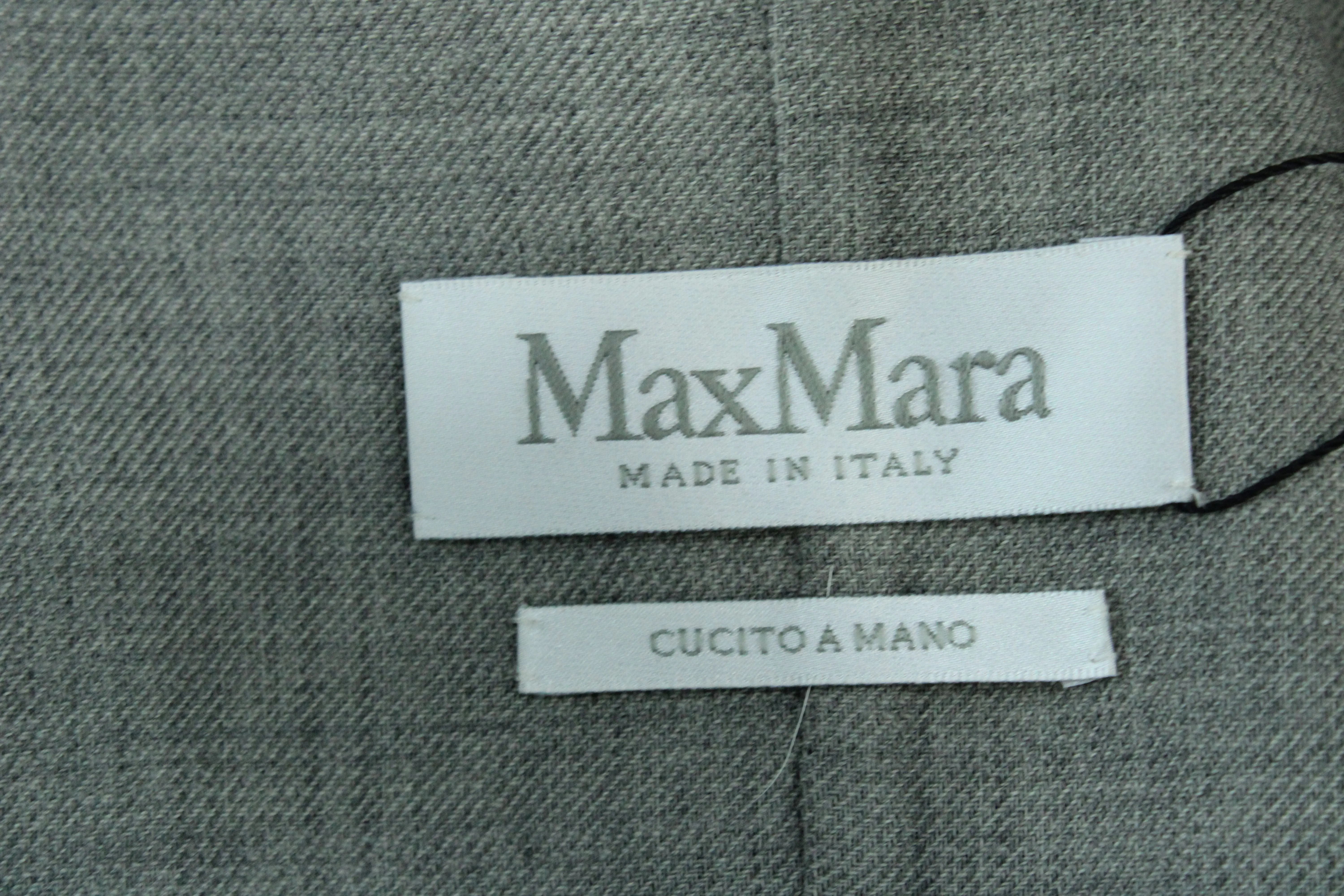 Max Mara Single-Breasted Blazer in Navy Blue Wool
