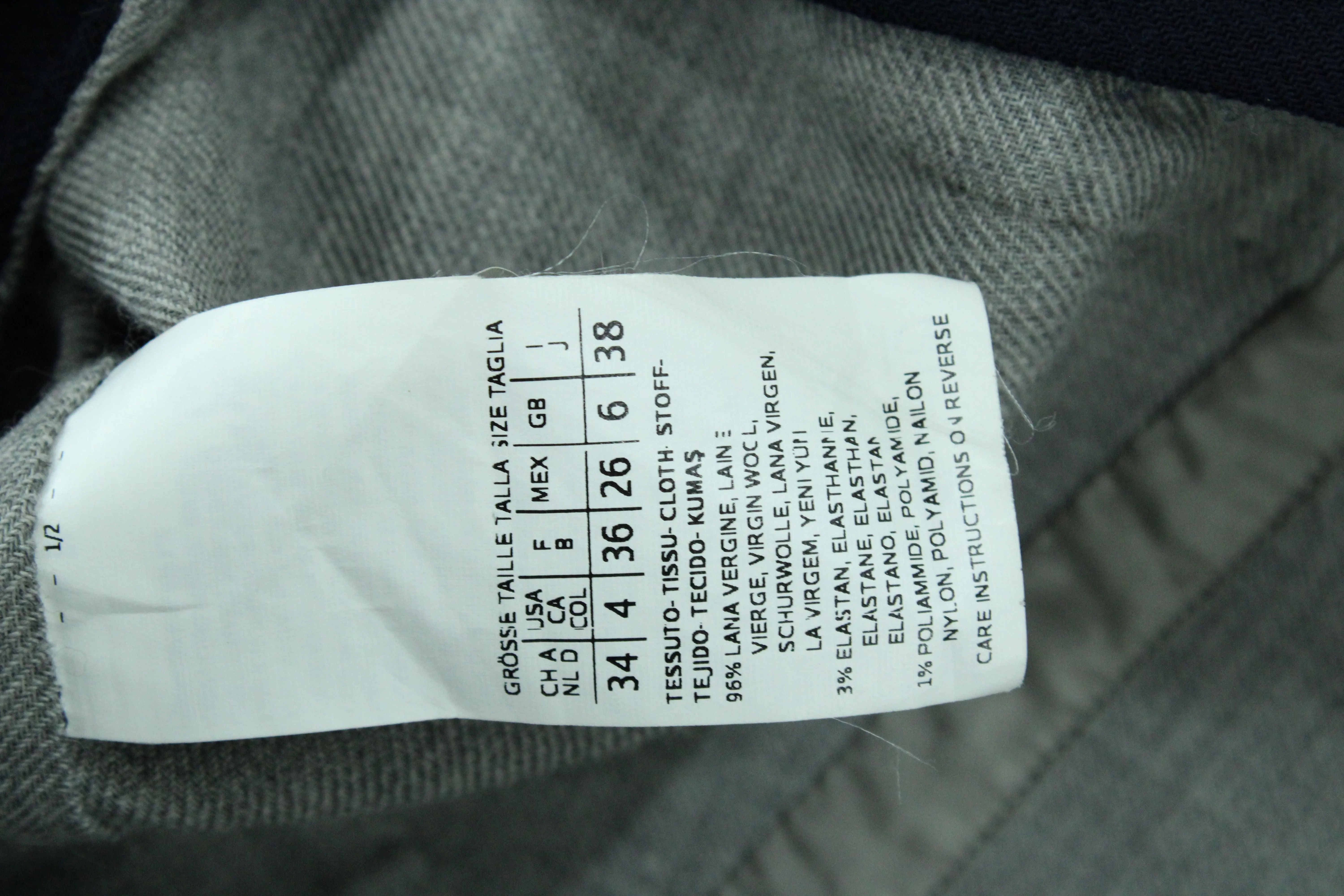 Max Mara Single-Breasted Blazer in Navy Blue Wool