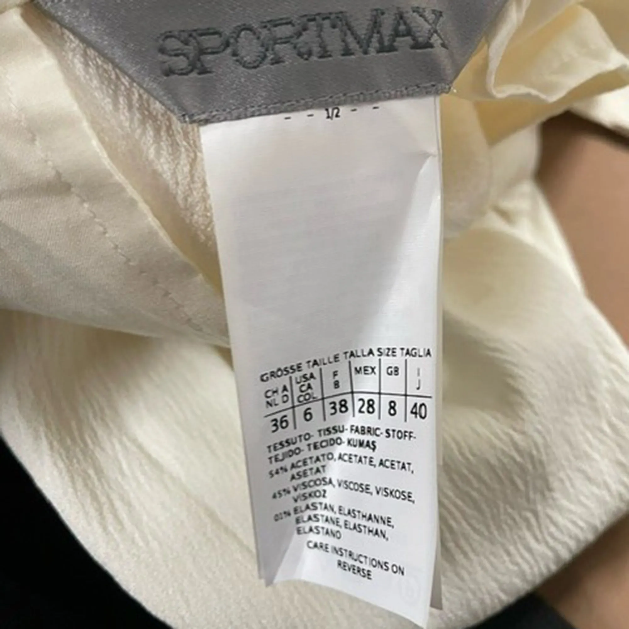 Max Mara Sportmax Pleated Straight-Leg Trousers in Cream Acetate