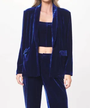 Oversized Velvet Blazer In Blue