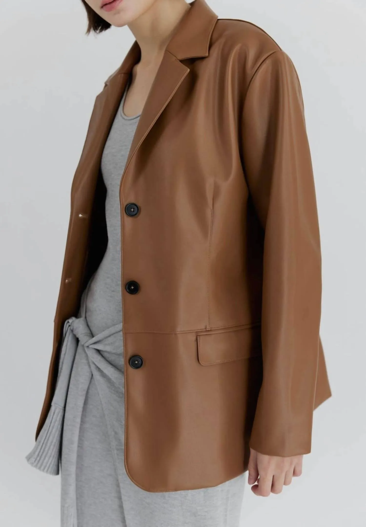 Rae Leather Blazer In Brown