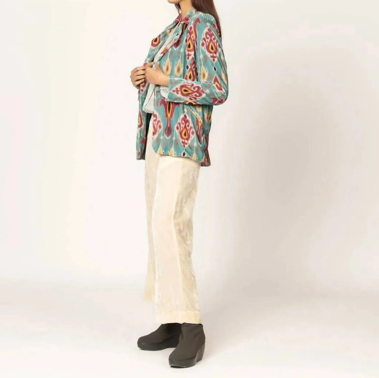 Sutra Ikat Velvet Blazer In Blue