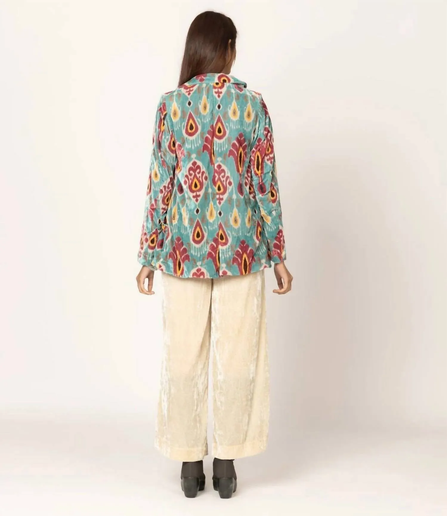 Sutra Ikat Velvet Blazer In Blue