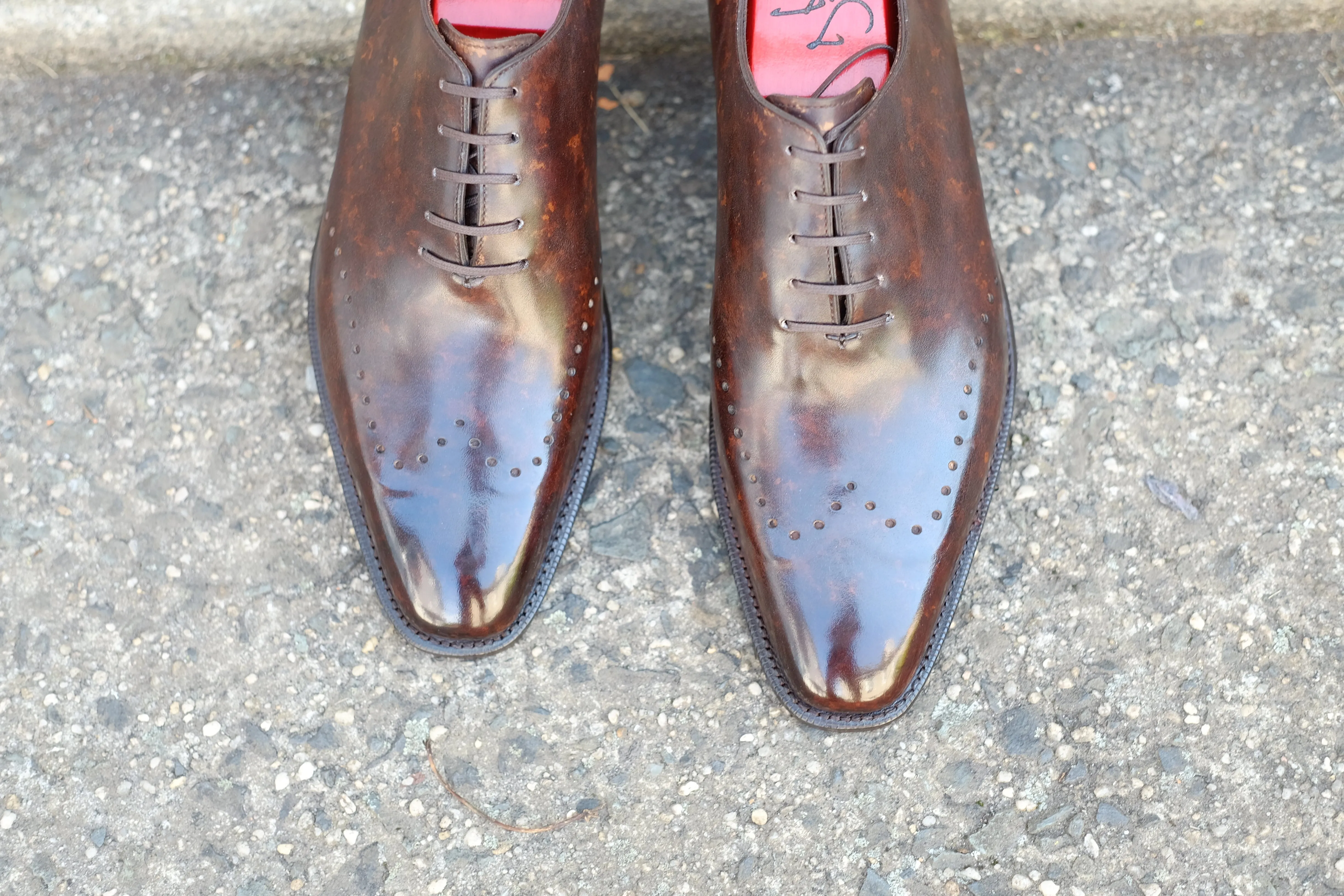 Tony II - Dark Brown Marble Patina - PRE ORDER