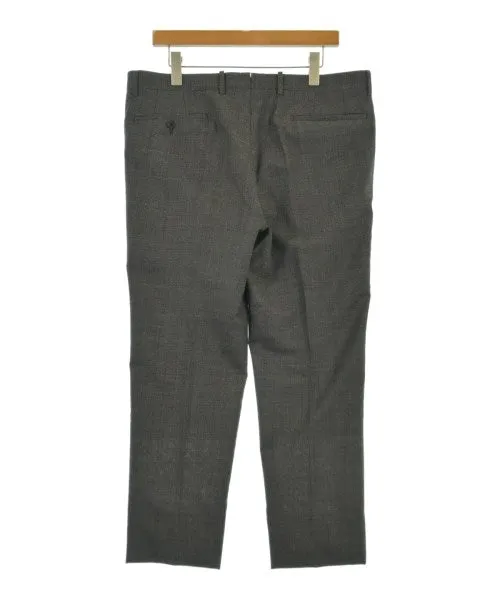UNIVERSAL LANGUAGE Business suits