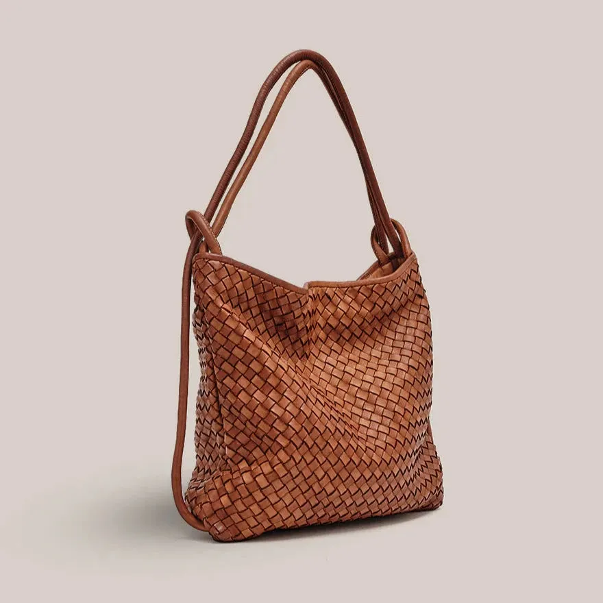 Woven Bella Backpack Tan Shoes_Vestirsi
