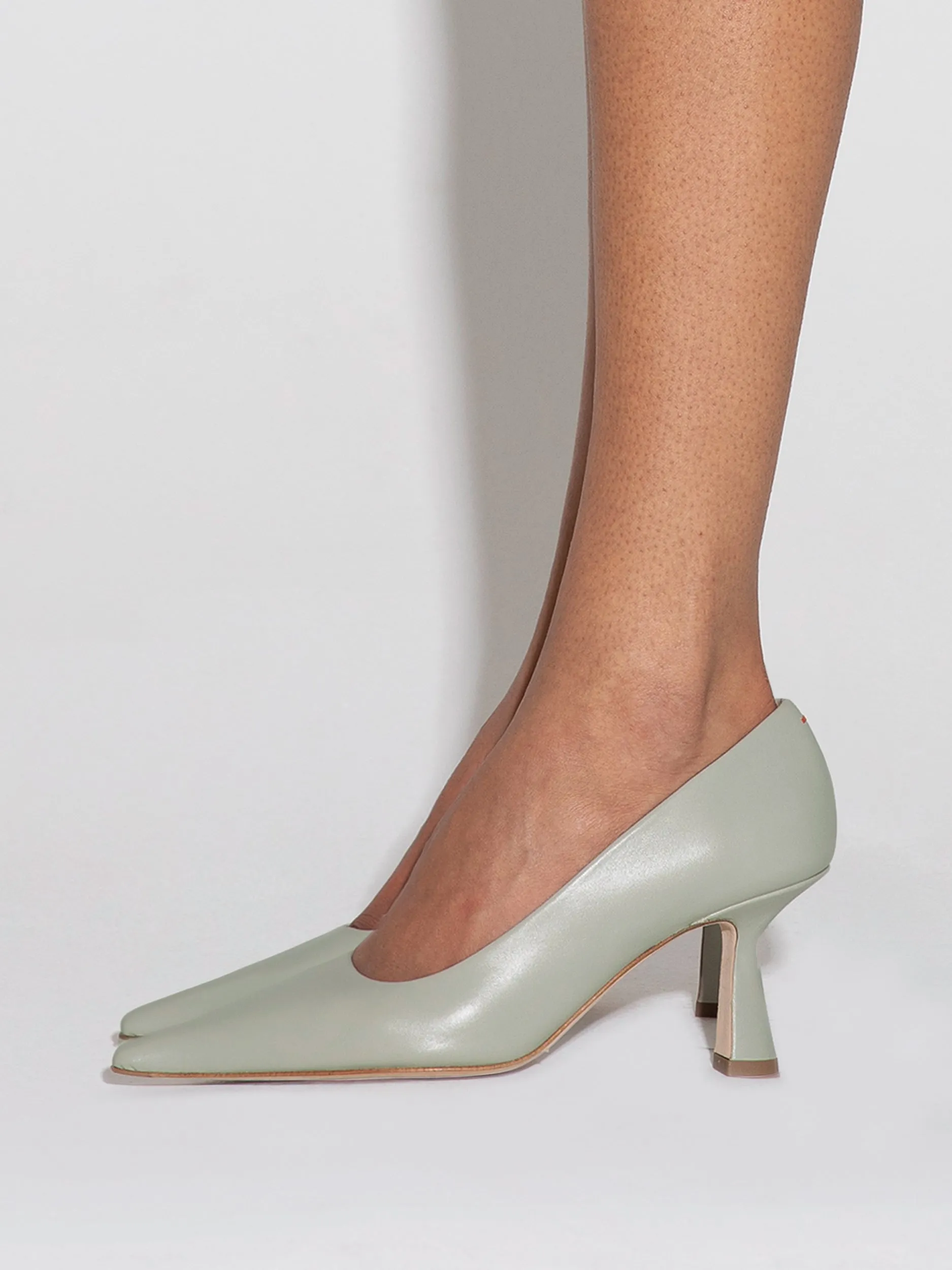 Zandra Leather Pumps